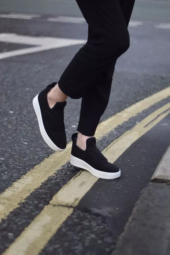 celine必买的经典款衣服,新欢或旧爱