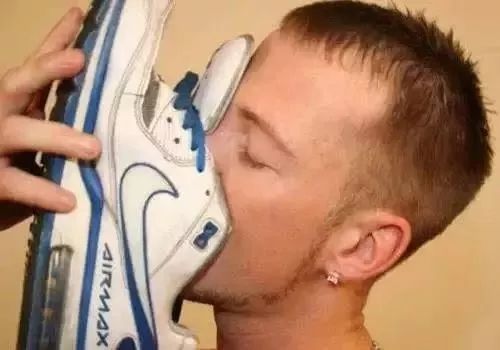 怎么去除鞋子里的臭味和脚臭,洗完鞋后鞋子有臭味怎么永久去除