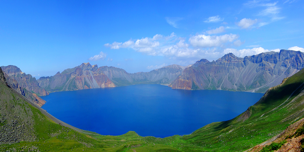 国内绝美的十六个湖泊,国内值得去的10大绝美湖泊