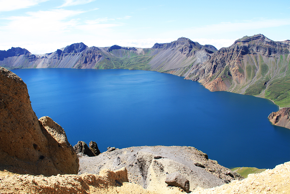 国内绝美的十六个湖泊,国内值得去的10大绝美湖泊