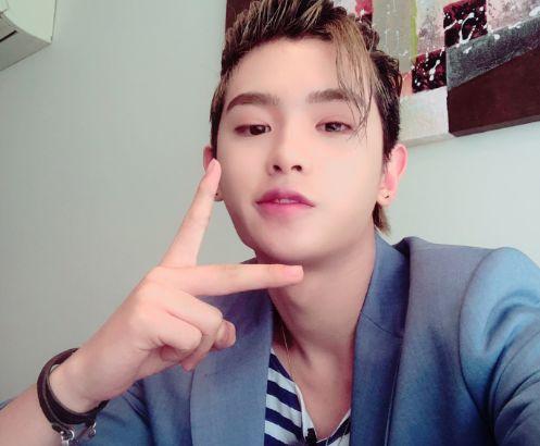 Justin新发型酷似小鬼，“黑指甲”成焦点，粉丝喊话：赶紧删图