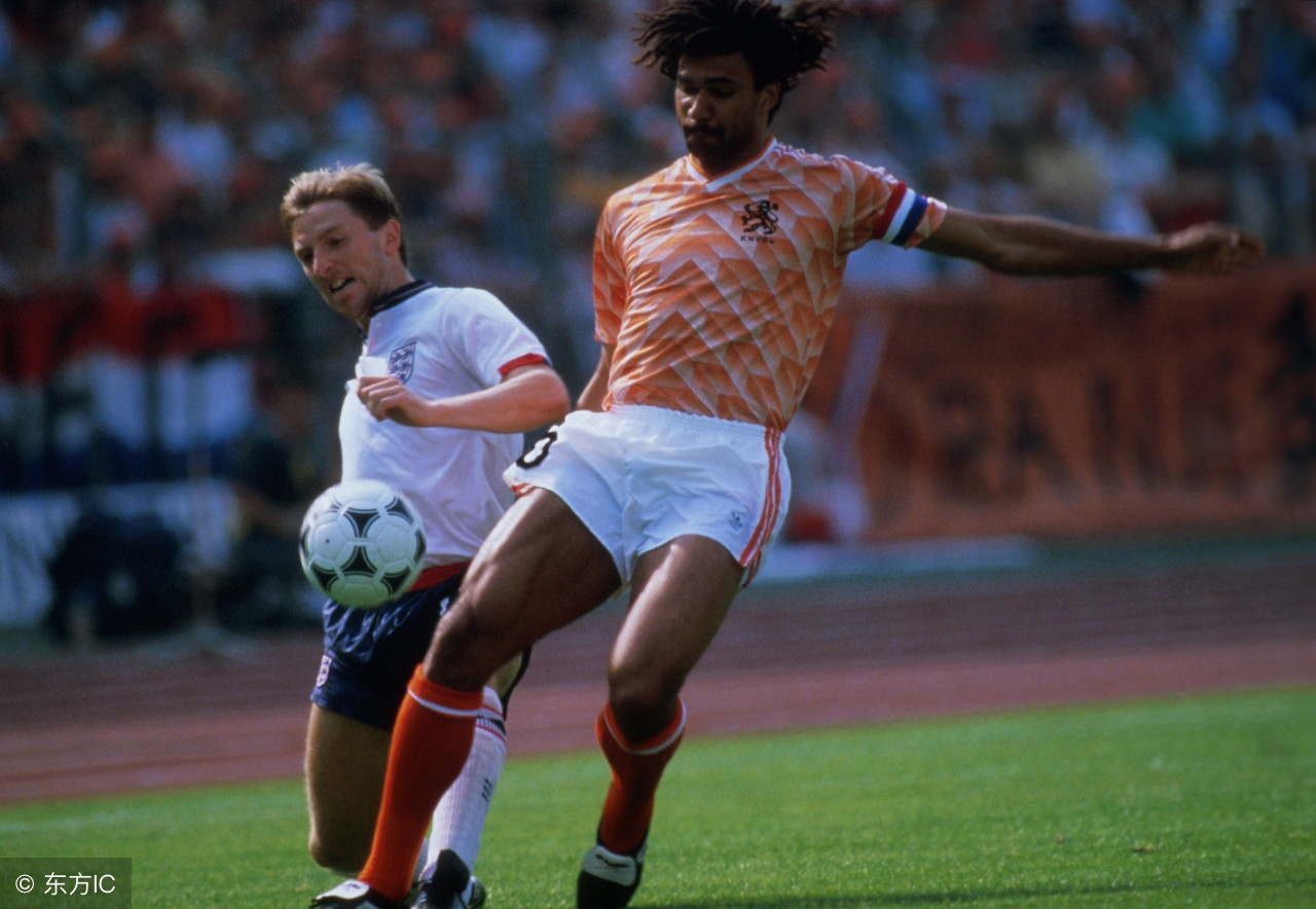 提起荷兰你会想到什么,说起荷兰足球你会想起谁