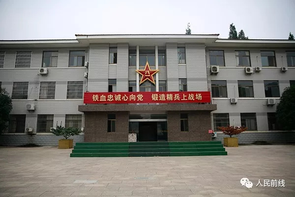 新兵，这是你即将入住的新家，满意吗？