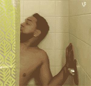 家用电热水器跟燃气热水器哪个好,电热水器跟燃气热水器比较哪个好