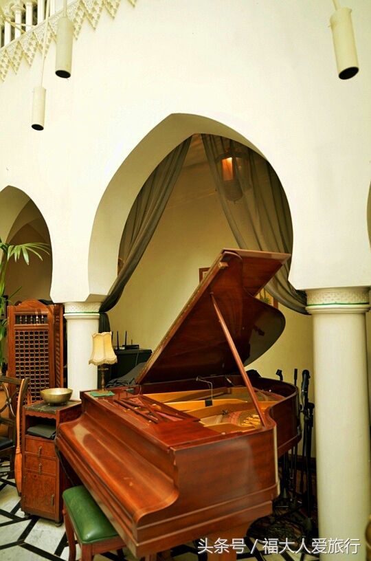 鍗¤惃甯冨叞鍗″寳闈炲挅鍟￠,鎽╂礇鍝ュ崱钀ㄥ竷鍏板崱鐨勭煡鍚嶅挅鍟￠