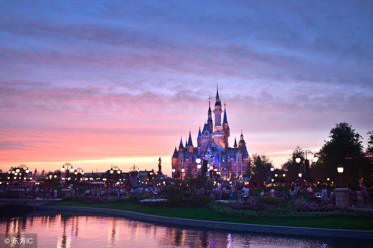 世界公认十大主题乐园 (盘点国外7大主题乐园)