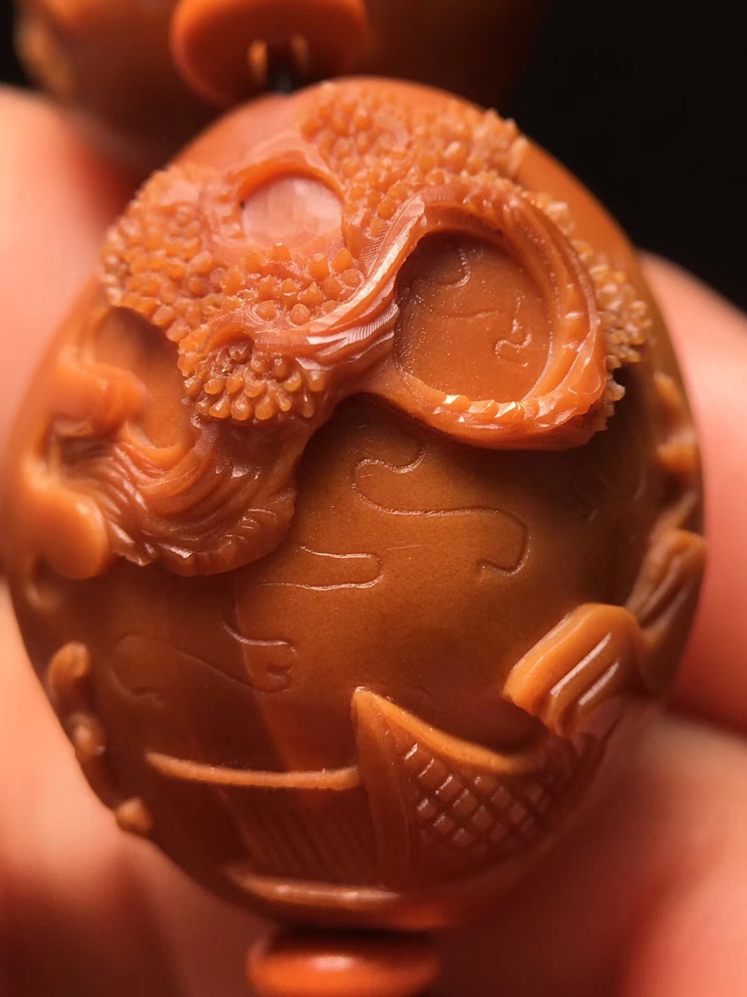 橄榄核雕上油保养步骤,橄榄核雕手串上油步骤