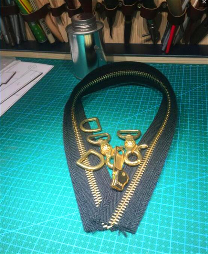 牛皮单肩包男士制作,牛皮单肩包斜挎包男士推荐