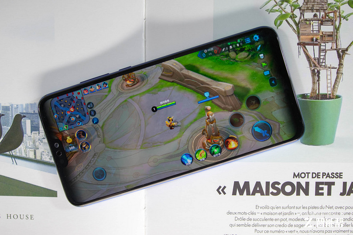 荣耀8x下巴宽度实测,荣耀8x手机技术参数