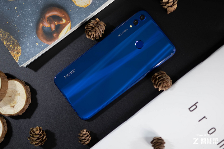 荣耀8x下巴宽度实测,荣耀8x手机技术参数