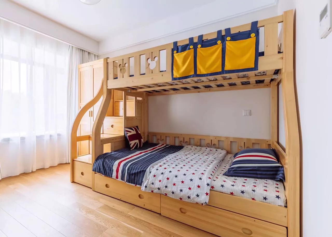 买什么木头的床最好？教你分清真假实木床！