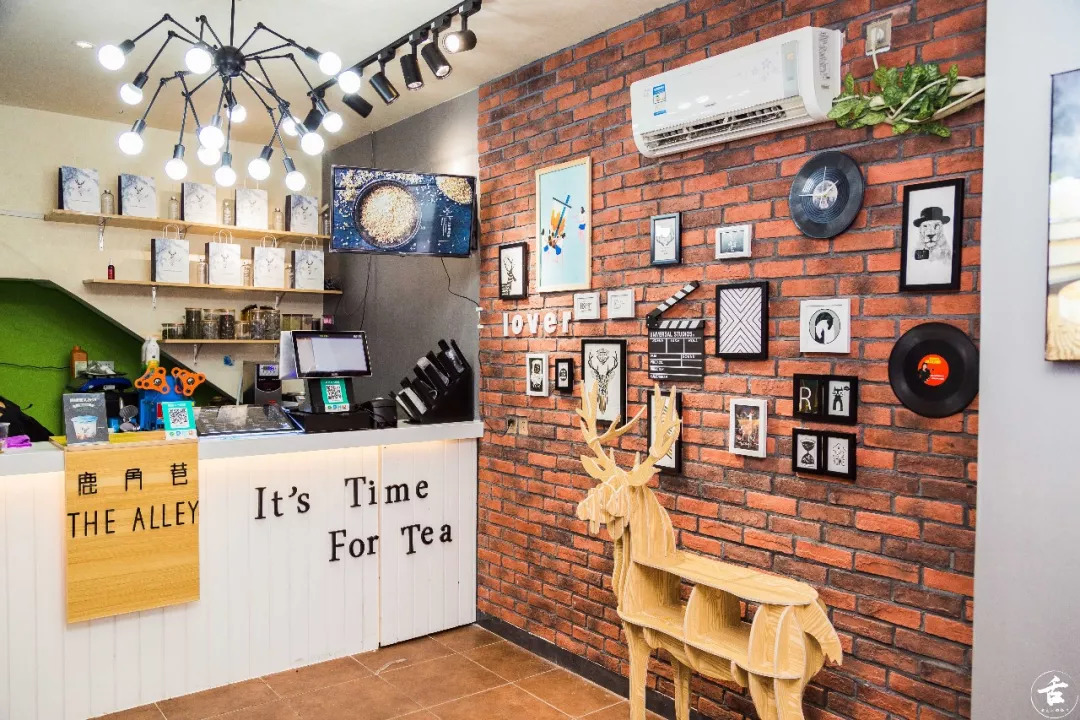 来，免费请你喝黑糖鹿丸鲜奶！临沂人都在等的这家鹿角巷真的来了！目测即将被鹿粉占领！
