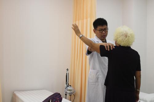 长春中医药大学附属医院名老中医,长春中医学院名老中医挂号