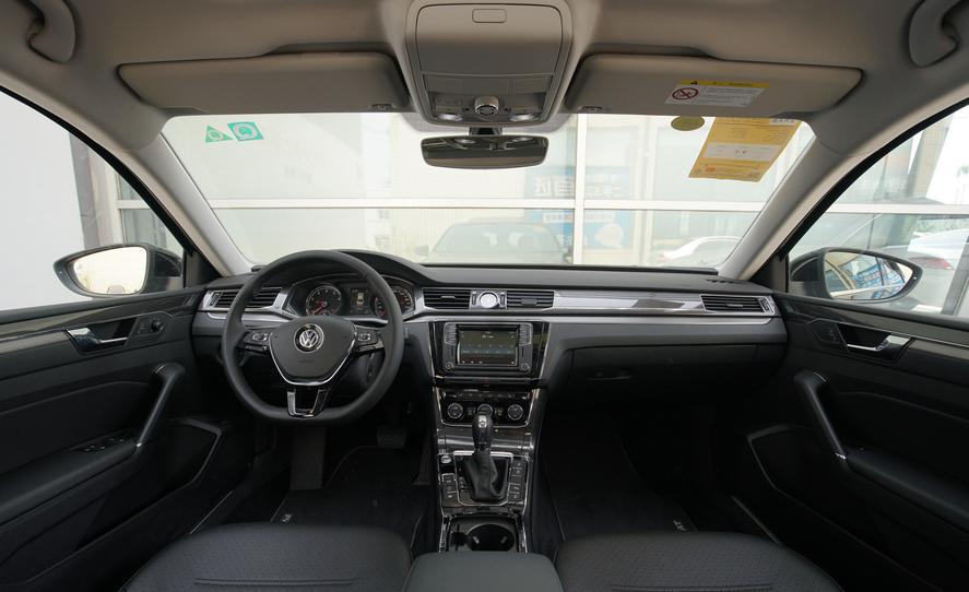 2.0利率40万30年,帕萨特330精英版首付3成