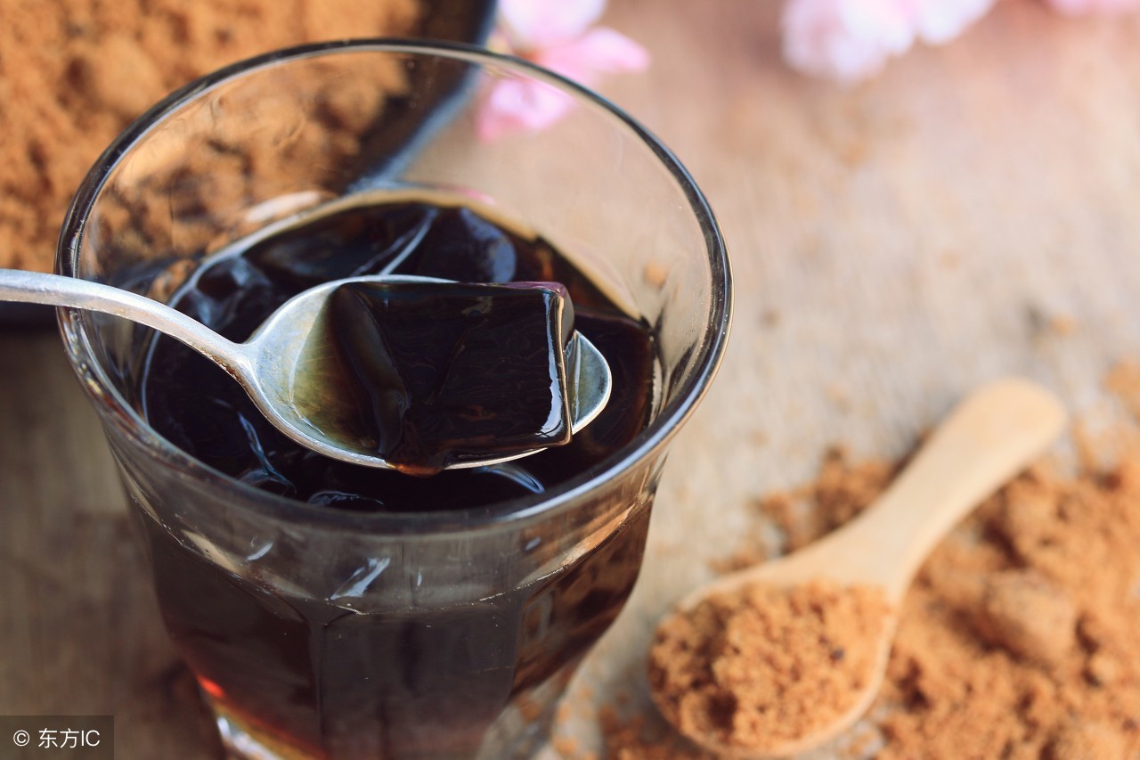 军训碰上大姨妈怎么办,军训时来大姨妈能吃什么