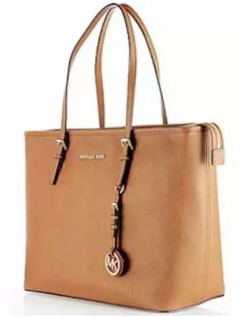 同一款包为什么价格不同,同一款包不同价格