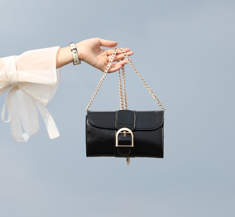 高级软皮翻盖包,棕色翻盖包