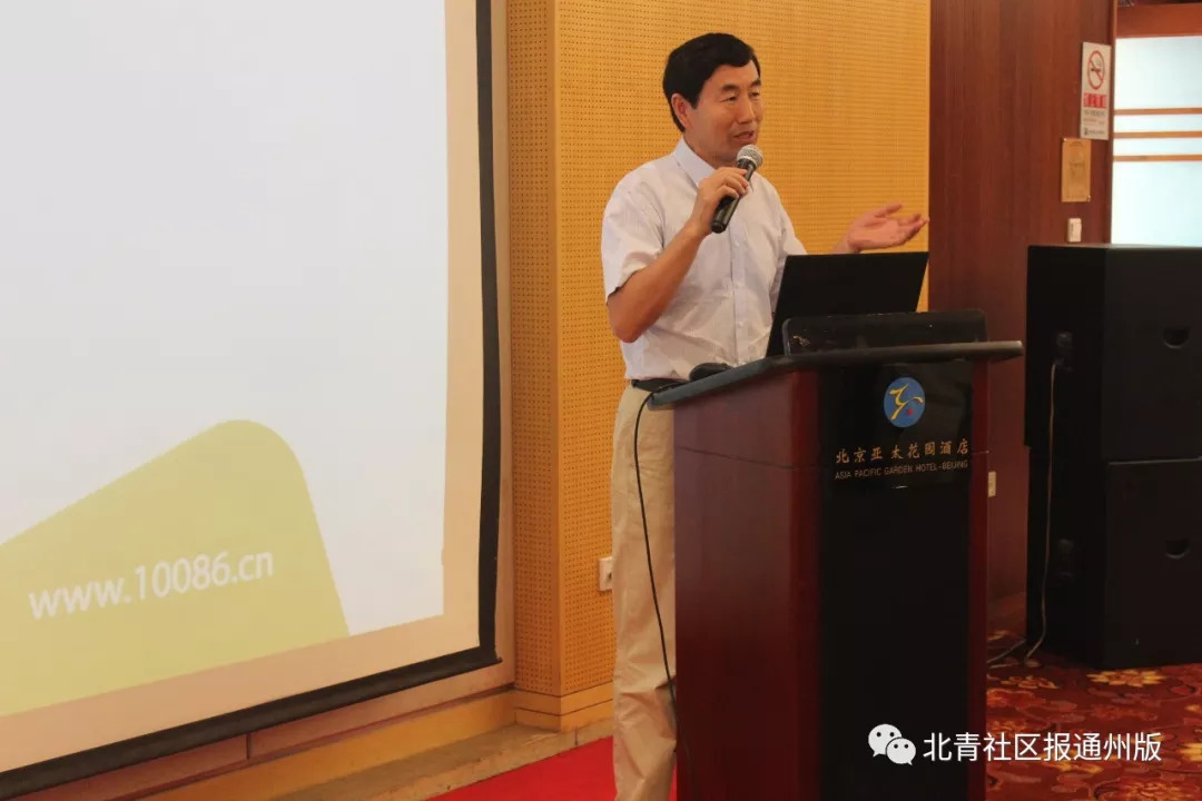 他是全市新时代好少年,更是通州用快板打出名堂的“普法小能手”