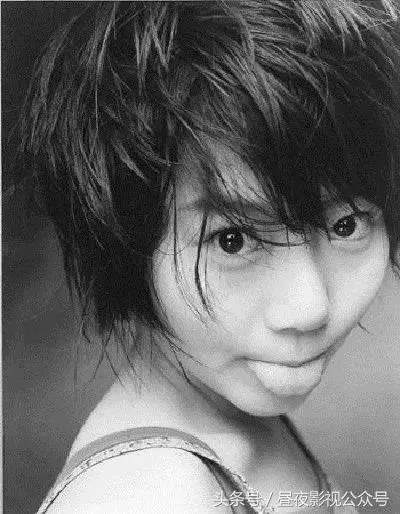 拍裸戏，演“*气娃充**娃”，她的性感很高级