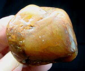 一两田黄十两金什么意思,一两田黄价格