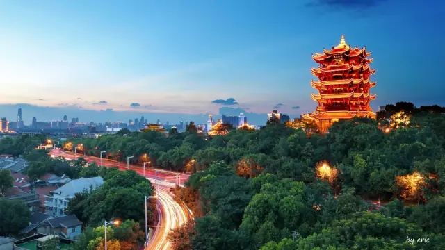 大陆内地坐高铁去香港旅行攻略，广深港高铁车票9月10日起发售