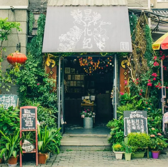 大陆内地坐高铁去香港旅行攻略，广深港高铁车票9月10日起发售