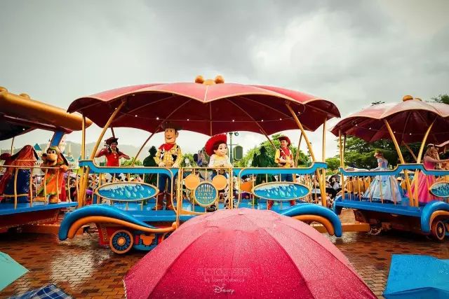 大陆内地坐高铁去香港旅行攻略，广深港高铁车票9月10日起发售