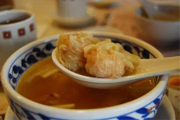 大陆内地坐高铁去香港旅行攻略，广深港高铁车票9月10日起发售