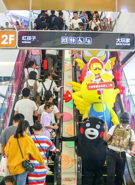 太疯狂了！今天，全淮南人都去了这个地方，万达广场盛大开业……