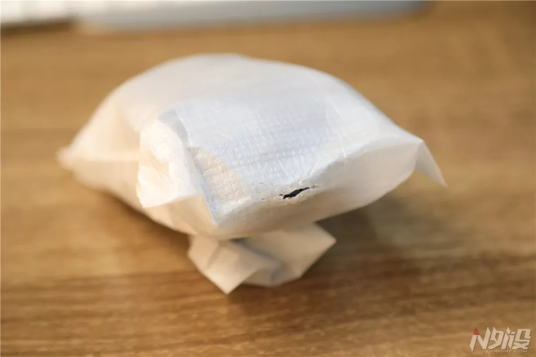 雷柏vt960双模鼠标评测,雷柏鼠标vt950滚轮有问题