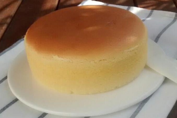 超简易芝士蛋糕制作方法快学起来,教你正宗芝士蛋糕的做法松软细腻