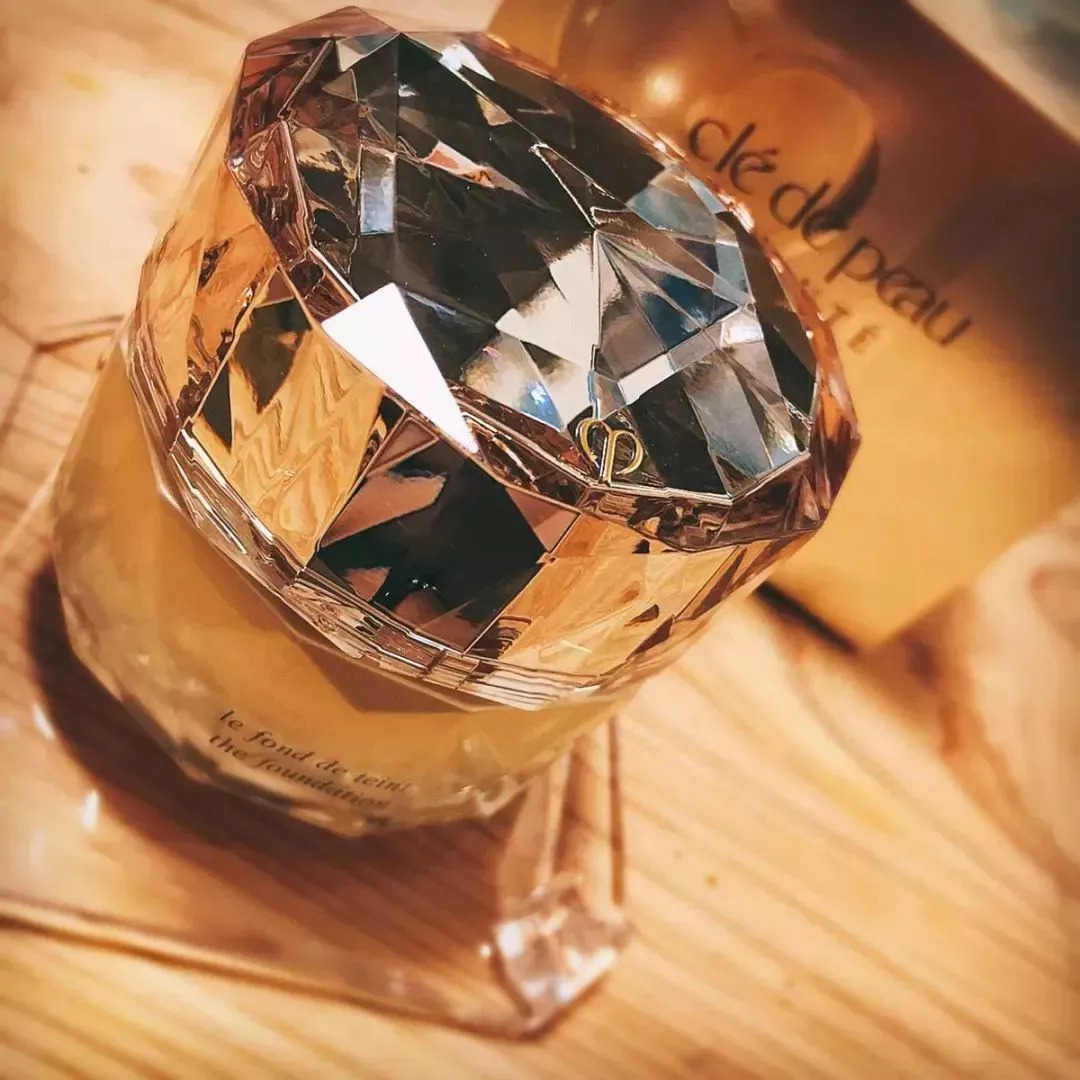 日本贵妇粉底液排名第一名,日本贵妇级的粉底液