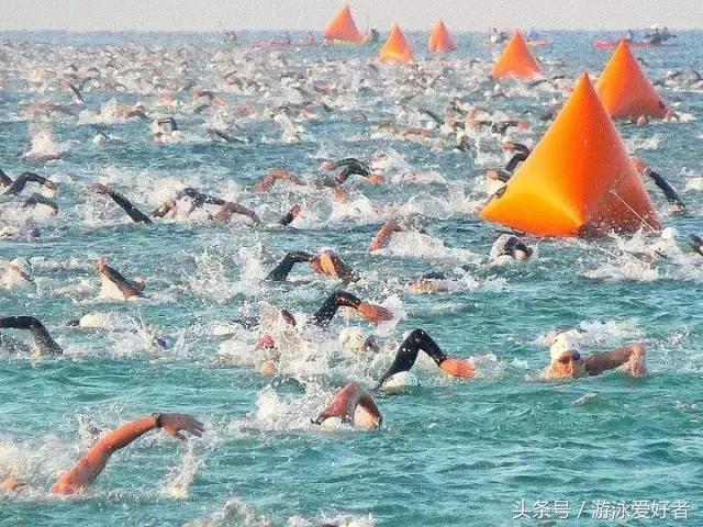 公开水域游泳技巧视频,公开水域自由泳游泳技巧