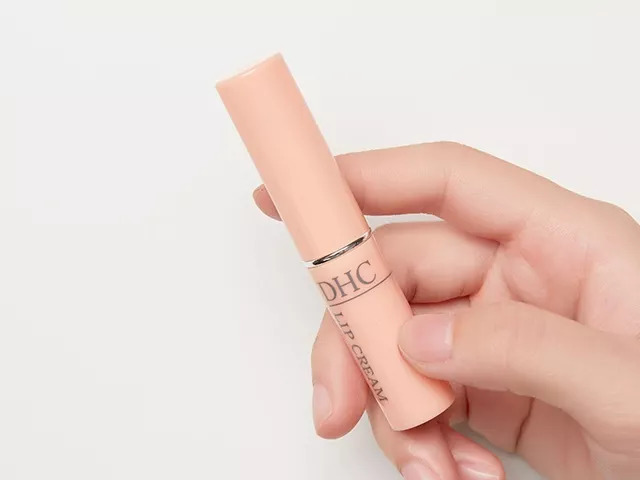 润唇膏推荐日本,口碑最好的日本润唇膏第一名