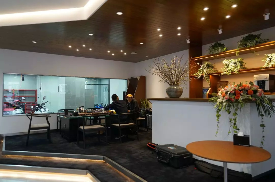 豪华摩托车旗舰，本田金翼（GOLDWING）国内售价公布，41.8万起