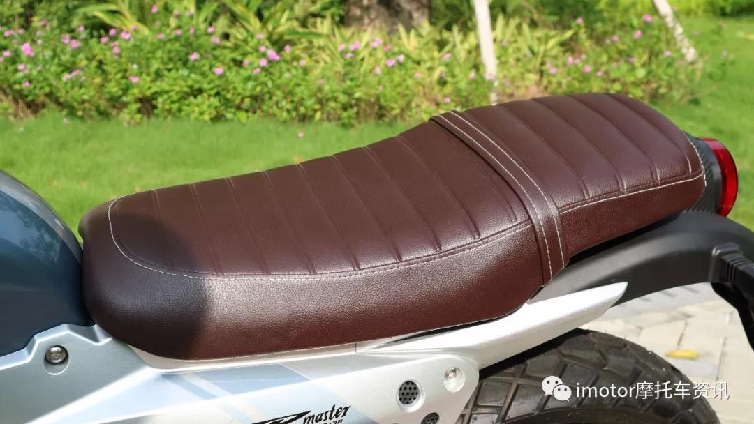 力帆kpm200座高测评,力帆kpm200两款对比