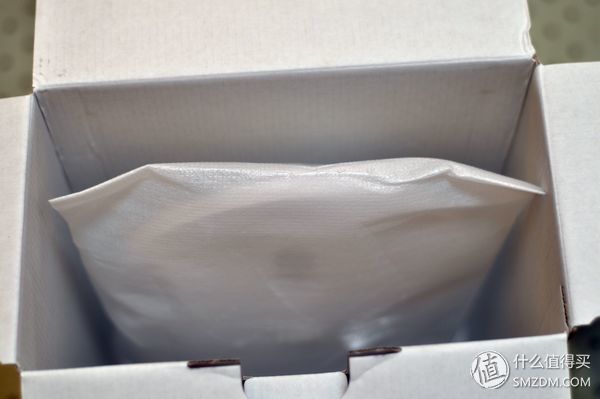 yeelight便携化妆镜发烫,yeelight护肤镜评测