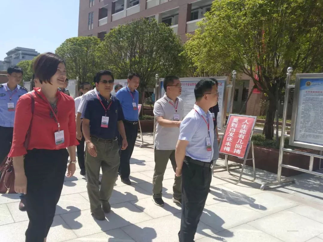 风正好扬帆图片,风正好扬帆的上句