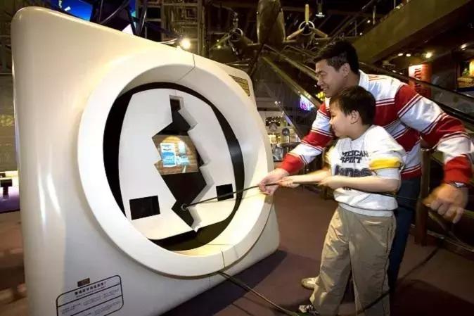 国庆去香港旅游怎么免费坐地铁,九月份去香港旅游