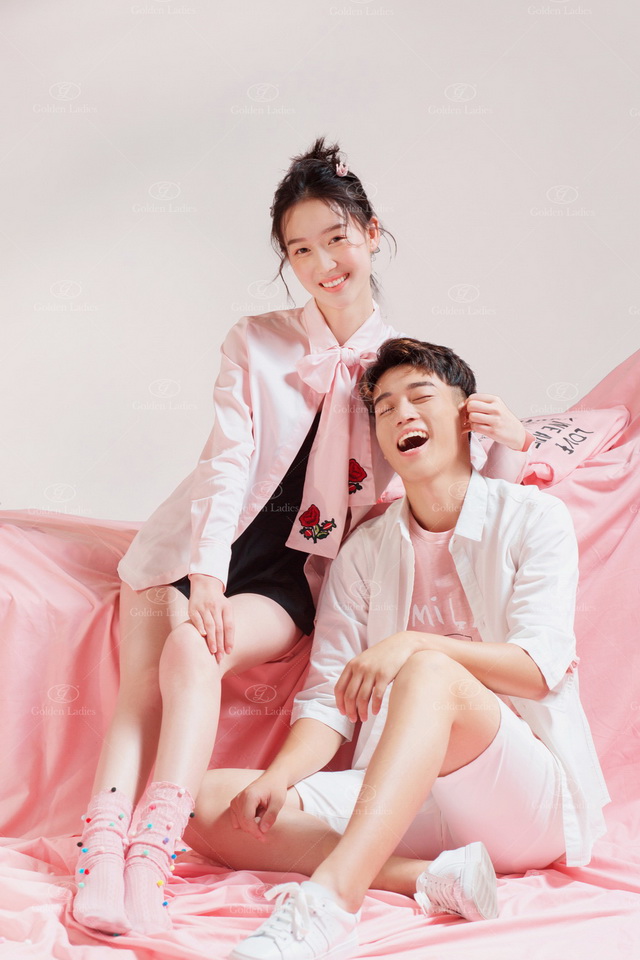 韩式风格婚纱照意义,婚纱照韩式白纱和欧莎有什么区别