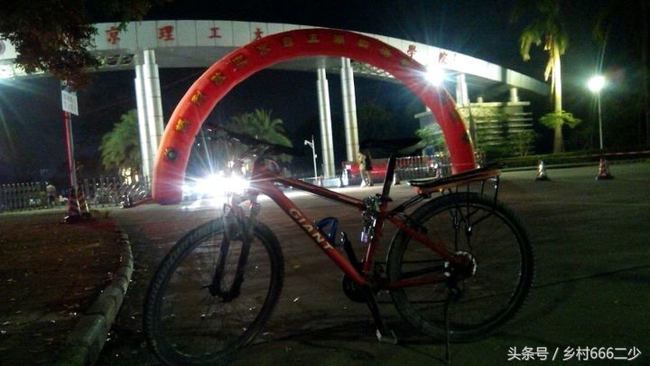 平凡之路赏析,平凡之路赏析及感悟