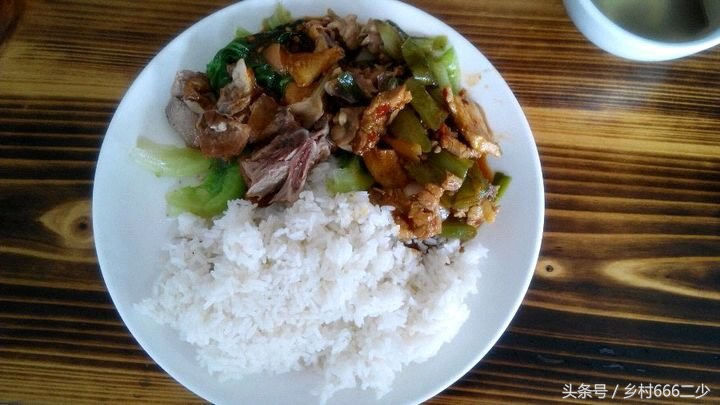 平凡之路赏析,平凡之路赏析及感悟