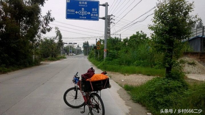 平凡之路赏析,平凡之路赏析及感悟