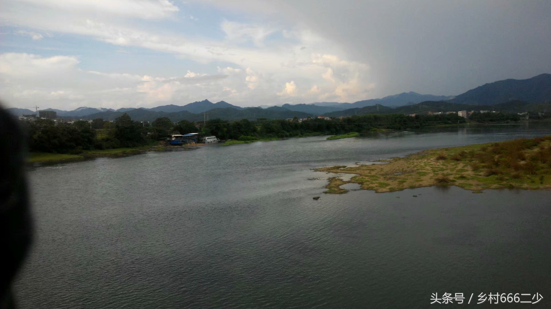 平凡之路赏析,平凡之路赏析及感悟