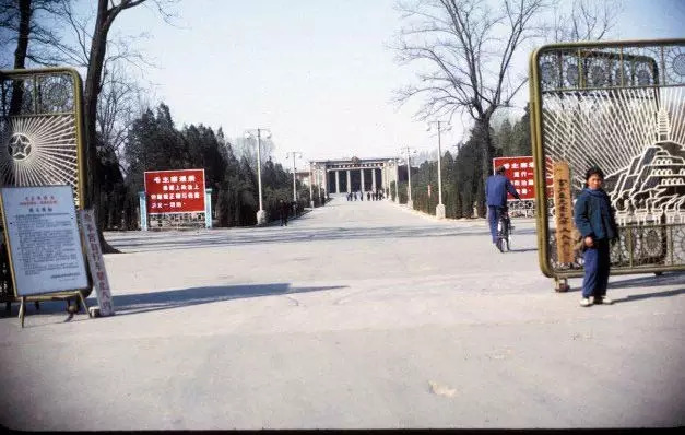 FUN|美国人拍摄1972年唐山