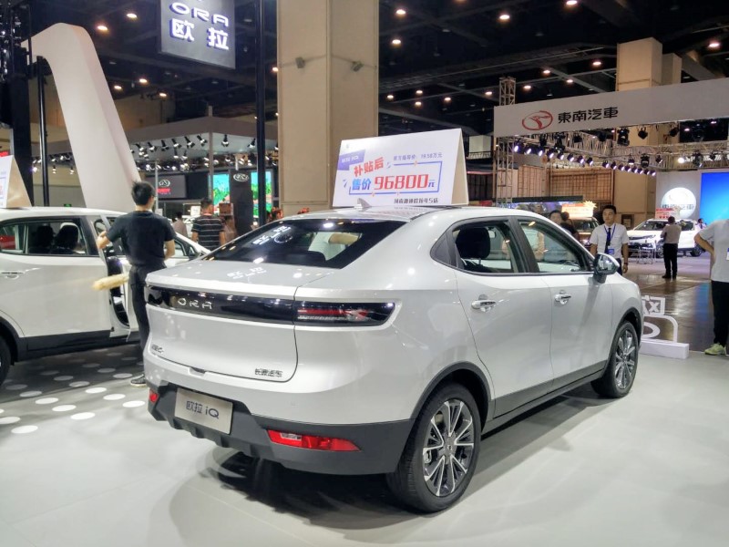 集颜值与性价比于一身，长城纯电动欧拉8.98万起郑州开售！