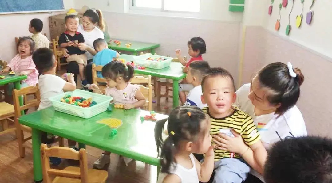 蚌埠幼儿园的家长，快看看小萌娃们入园第一周干了些啥……