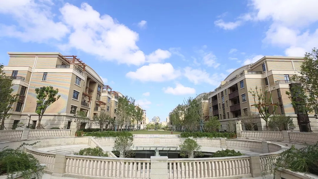 临港什么时候通火车,临港近期有什么活动