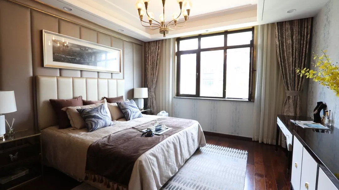 临港什么时候通火车,临港近期有什么活动