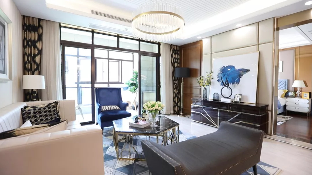 临港什么时候通火车,临港近期有什么活动